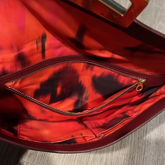 Ike new Marc By Marc Jacobs large clutch. - Picture 11 of 11